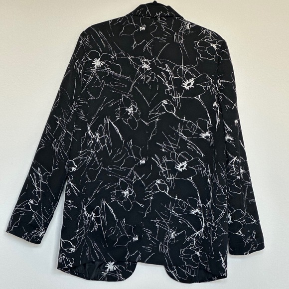 ASTR The Label Black White Abstract Floral Sketch Print Blazer Jacket Size Large - Picture 2 of 11